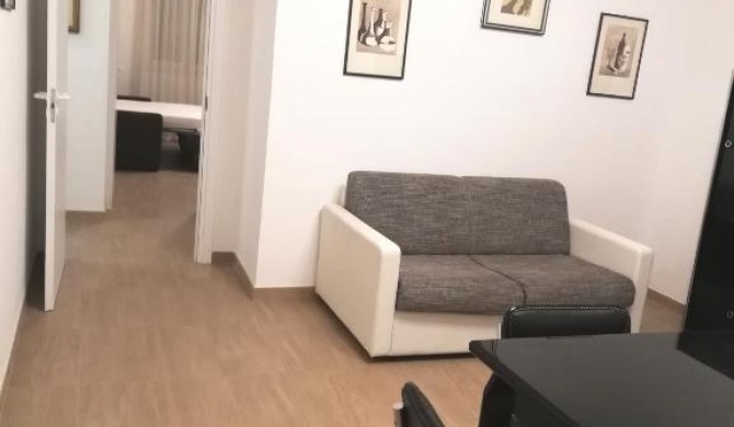 CASA DI 68 SQM - a 500 m dalla stazione - PIENO CENTRO