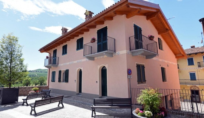 In Piazzetta holiday apartments, Barolo