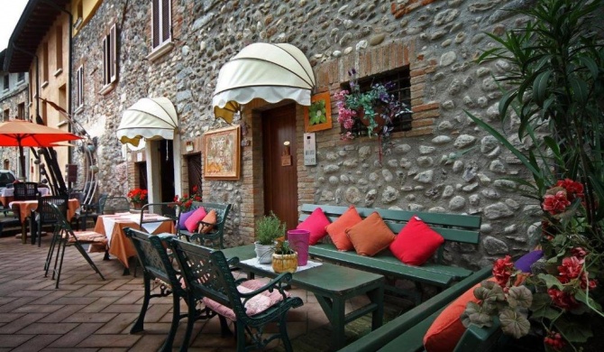 AL BORGO ANTICO Ristorante con camere