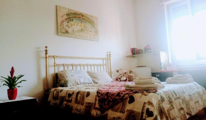 Big room in private house, close to the station and center of city