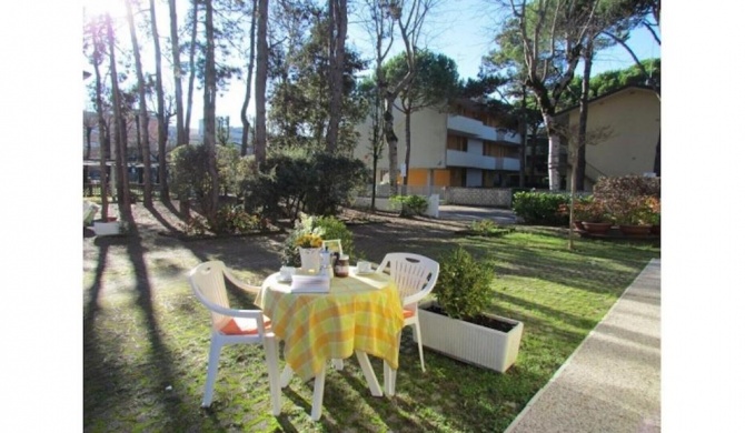 Beautiful and cozy one bedroom apartment 300 meters from the beach