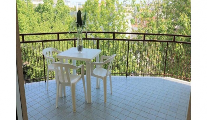 Beautiful two-room apartment with terrace Close To Beach - By Beahost Rentals