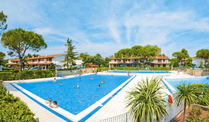 Holiday resort Villaggio Danubio Bibione Spiaggia - IVN01420-IYA