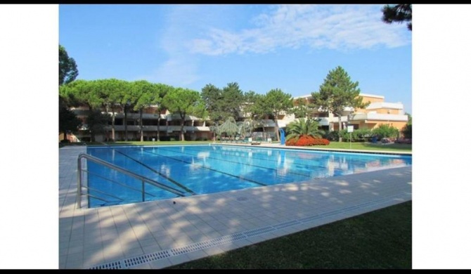 Nice Apartment with Pool and Tennis court - Beach Place Included by Beahost