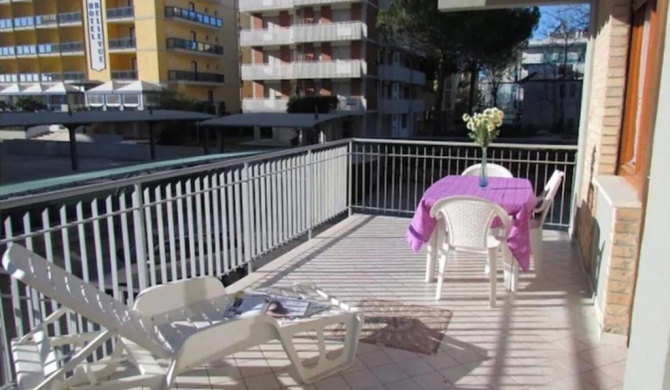 Three-room apartment with large terrace near the beach - Beach place included