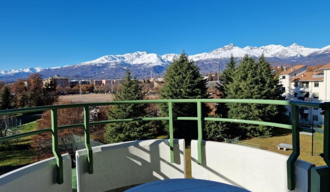 Appartamento con vista montagne