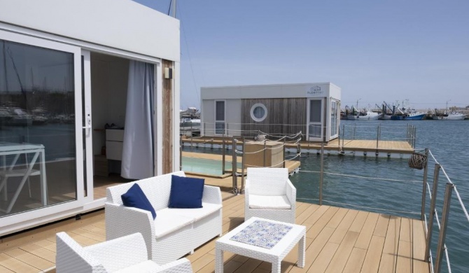 Houseboat Floatart Experience Bisceglie