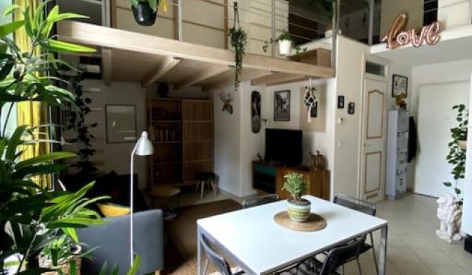 Loft intero stile jungle