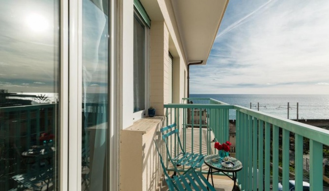 Casa Acqua Marina - 1 min from the sea, Wi-Fi & Air Conditioning, Sea View Balcony